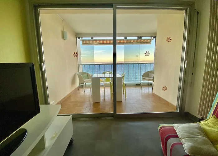 Cannes Face A La Mer Appartement 4 Personnes